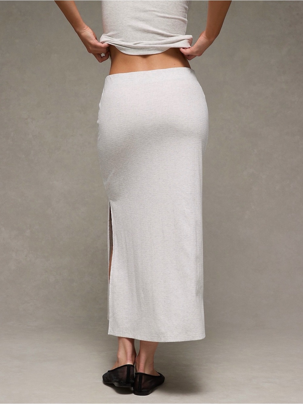 American Eagle Women's Light Gray Knit Midi Skirt